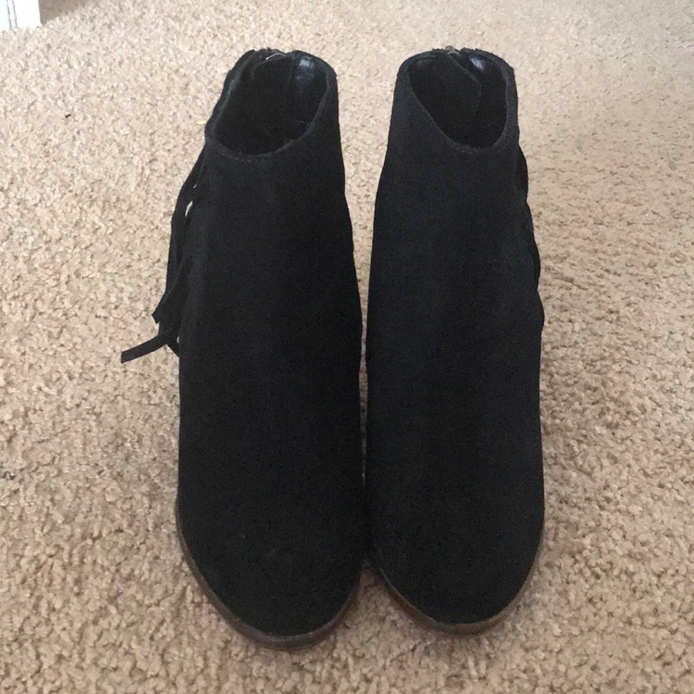 Steve Madden Booties size 6
